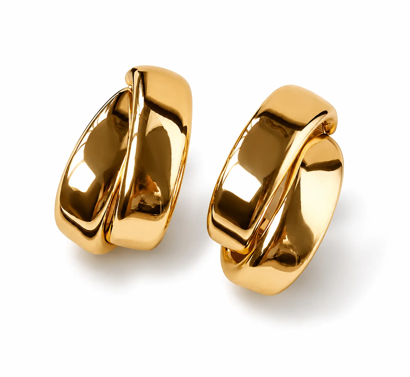 Stain and Discoloration Correction — Removing Spots and Blemishes from the Jewelry Image after professional editing